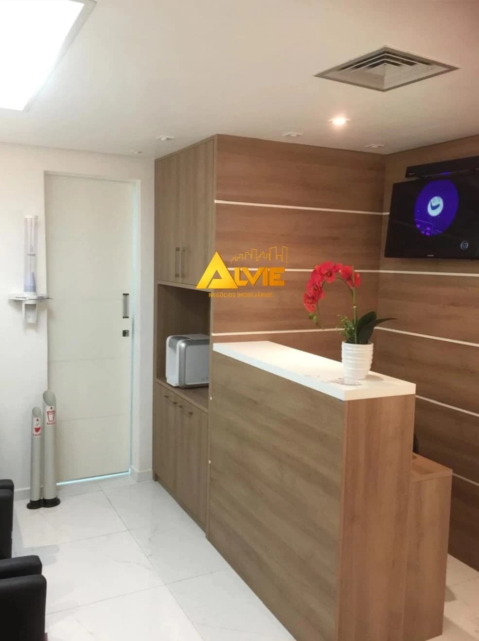 Sala Comercial Completa para Locação Fregueisa (Jacarepaguá)