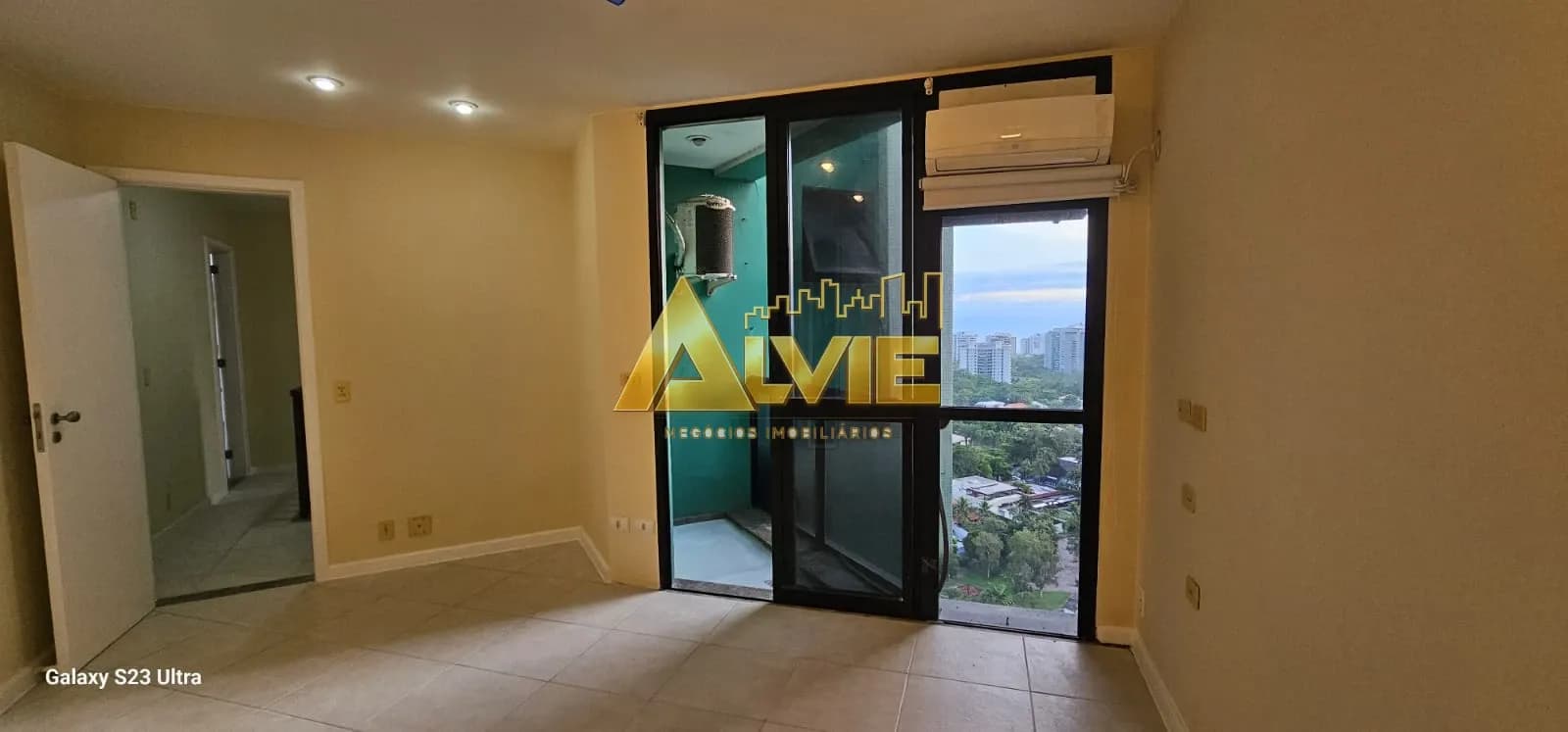 Cobertura Duplex Vista Mar Indevássavel